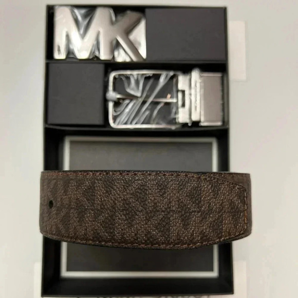 Michael Kors Men Belt Set 4 in 1 Logo Box Set Brown /Black - Picture 1 of 6